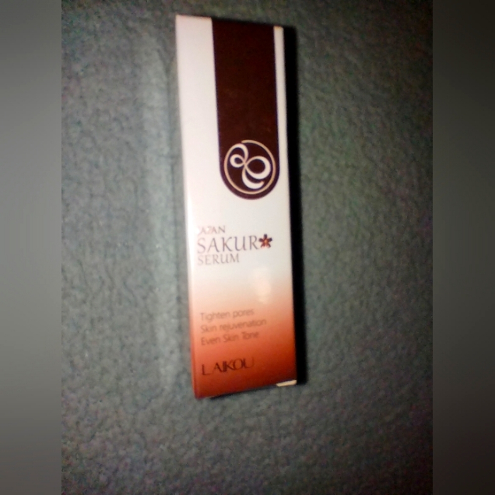 SAKUR SERUM